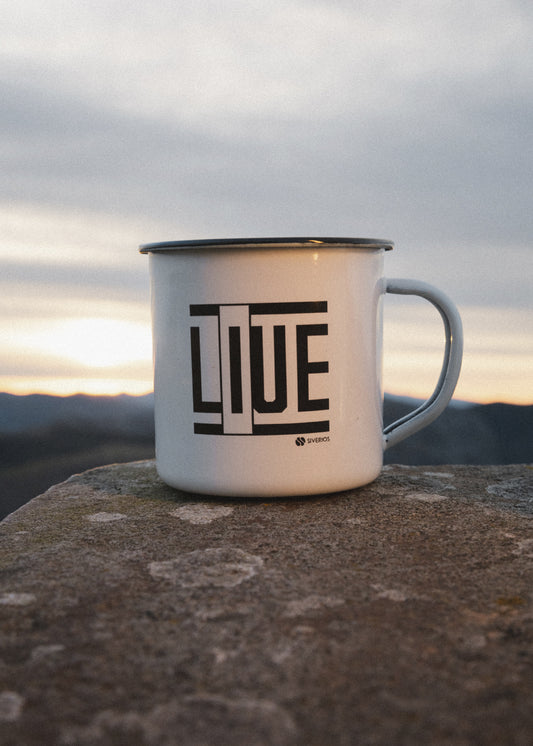 Taza Esmaltada de Acero Vitrificado "Live & Love"